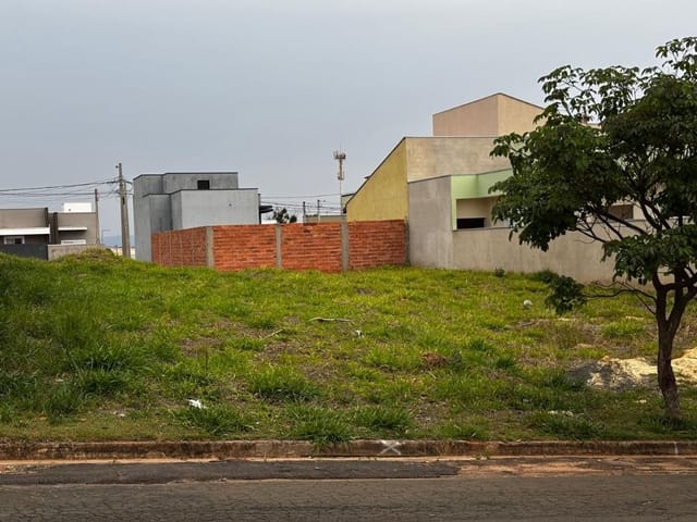 Terreno com 188m², à venda, no bairro Bella Vitta em Tatuí