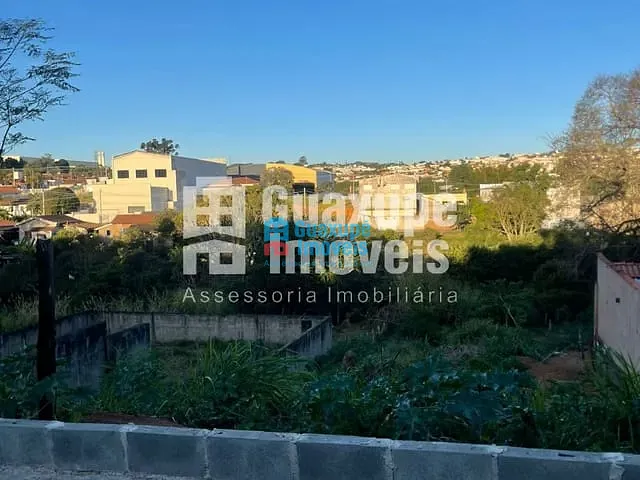 Terreno com 300m², à venda, no bairro Jardim Primavera em GUAXUPÉ