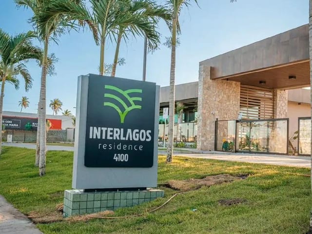 Terreno com 378m², à venda, no bairro Aruana em Aracaju