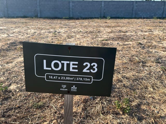 Terreno com 378m², à venda, no bairro Aruana em Aracaju