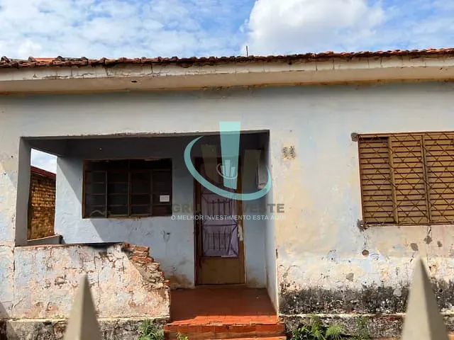 Terreno com 405m², à venda, no bairro VILA MELHADO em ARARAQUARA