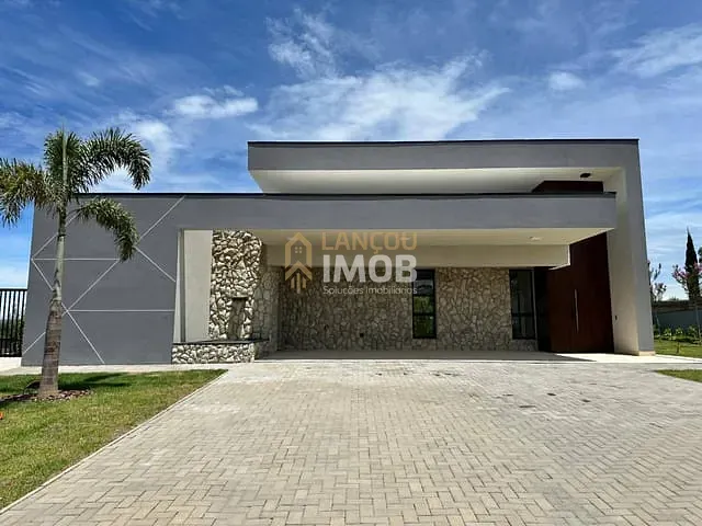 Casa 3 quartos e 5 banheiros, à venda, no bairro Centro em Cabreúva