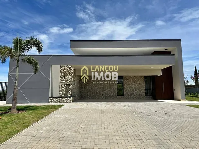Casa 3 quartos e 5 banheiros, à venda ou para alugar, no bairro Centro em Cabreúva