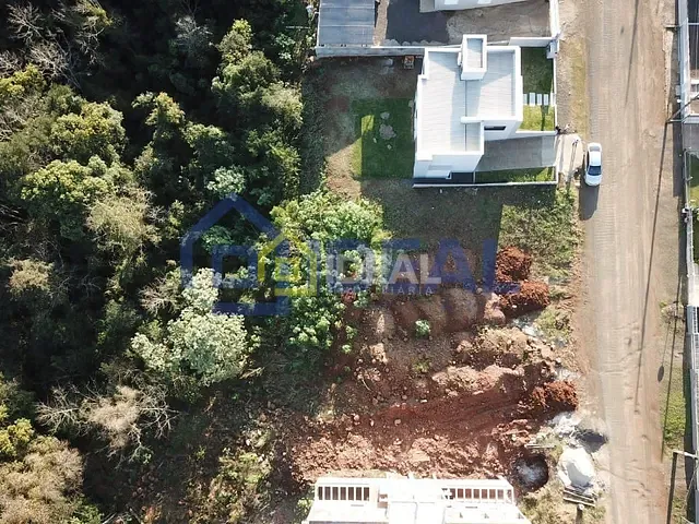 Terreno com 450m², à venda, no bairro Parque de Exposições em Concórdia