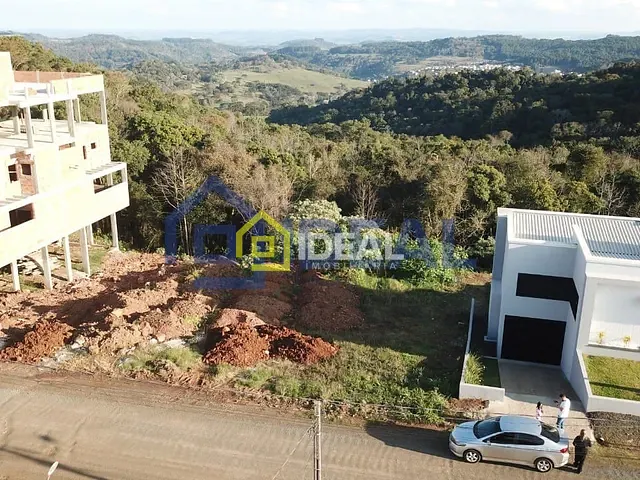Terreno com 450m², à venda, no bairro Parque de Exposições em Concórdia