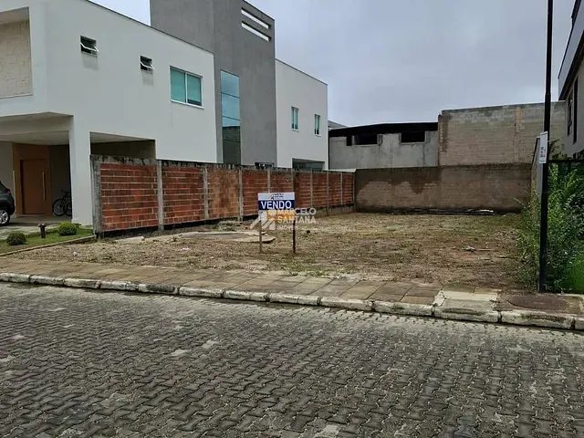 Terreno com 360m², à venda, no bairro Boa Vista em Vitória da Conquista