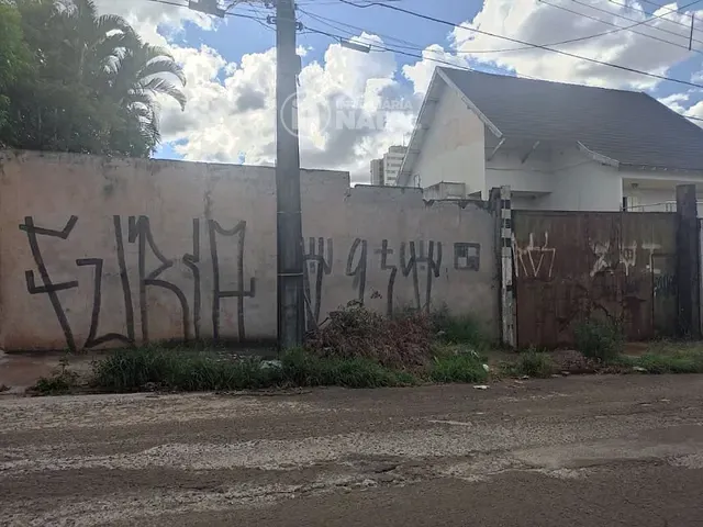 Terreno com 576m², à venda, no bairro Aparecida em Londrina