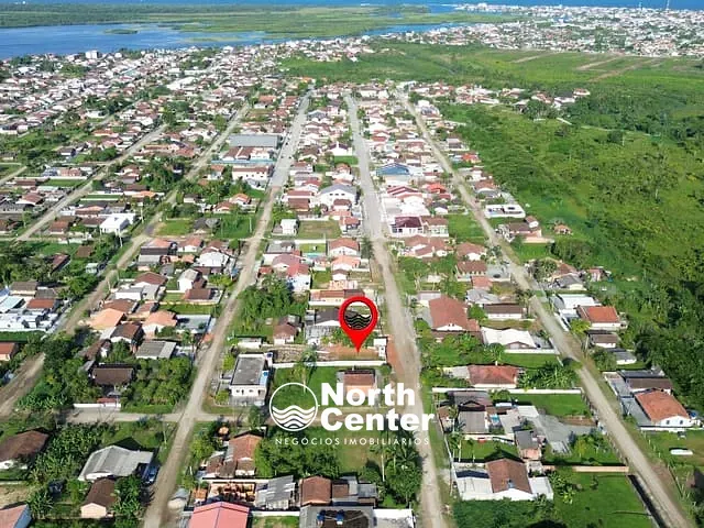 Terreno com 381m², à venda, no bairro Costeira em Balneário Barra do Sul