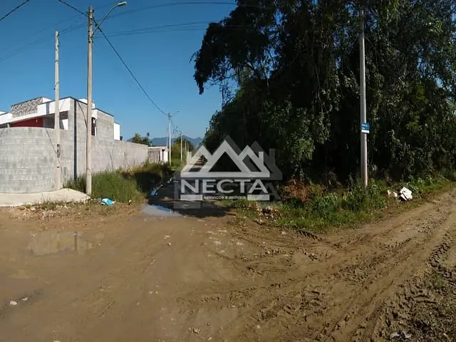 Terreno com 300m², à venda, no bairro Pontal de Santa Marina em Caraguatatuba