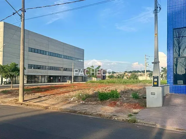 Terreno com 553m², à venda, no bairro Jardim Alphacenter em Santa Bárbara D'Oeste