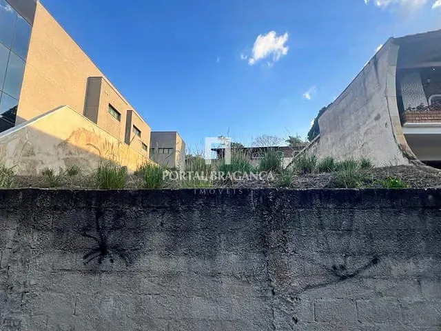 Terreno com 439m², à venda, no bairro Cidade Satélite em Atibaia