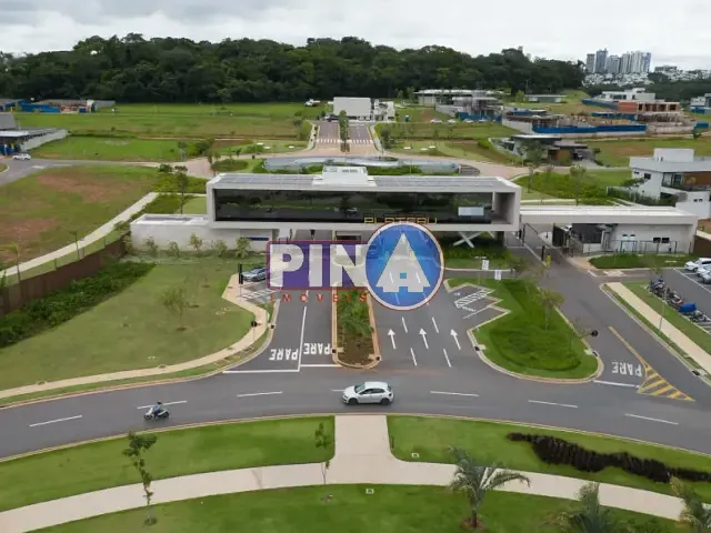 Terreno com 960m², à venda, no bairro Parque Cidade em Goiânia