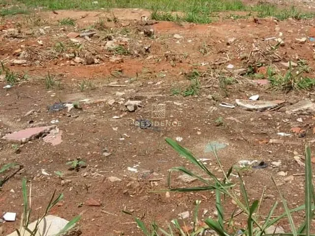 Terreno com 405m², à venda, no bairro Roma em Volta Redonda