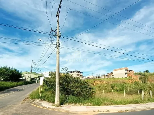 Terreno com 405m², à venda, no bairro Roma em Volta Redonda