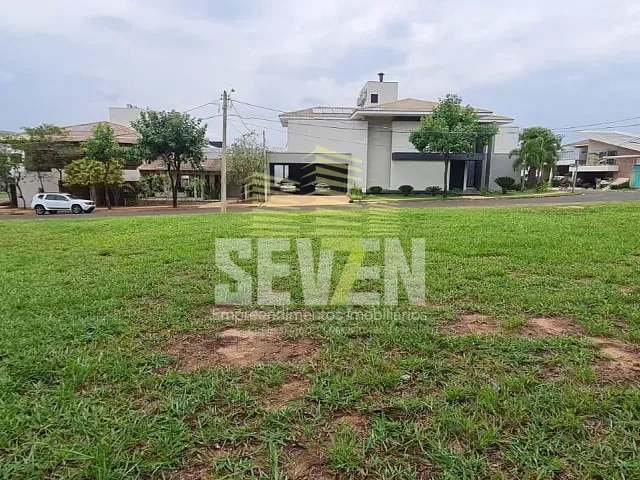 Terreno com 503m², à venda, no bairro Residencial Lago Sul em Bauru