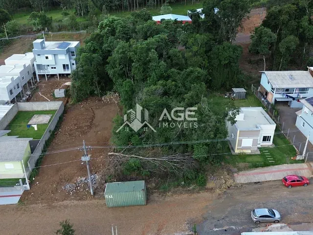 Terreno com 720m², à venda, no bairro Bandeirantes em Erechim
