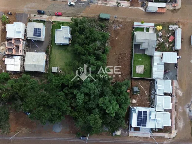 Terreno com 720m², à venda, no bairro Bandeirantes em Erechim