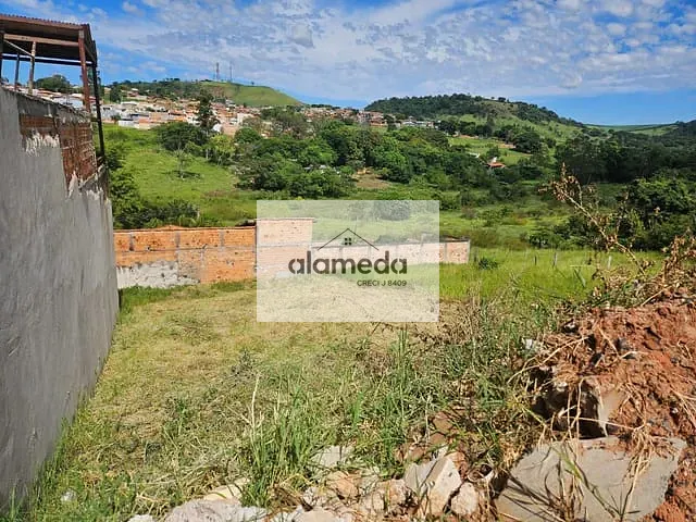 Terreno com 382m², à venda, no bairro JD EUROPA em Jacarezinho