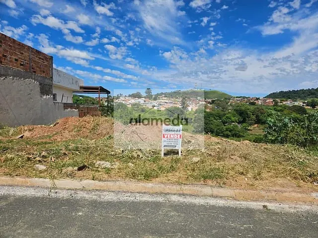 Terreno com 382m², à venda, no bairro JD EUROPA em Jacarezinho