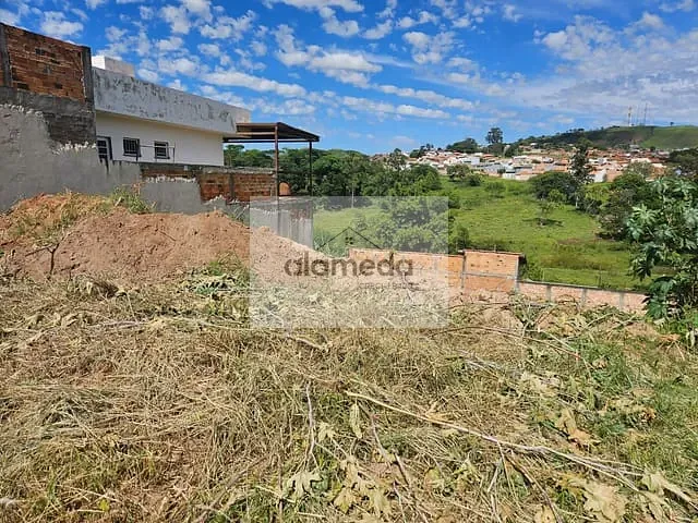 Terreno com 382m², à venda, no bairro JD EUROPA em Jacarezinho
