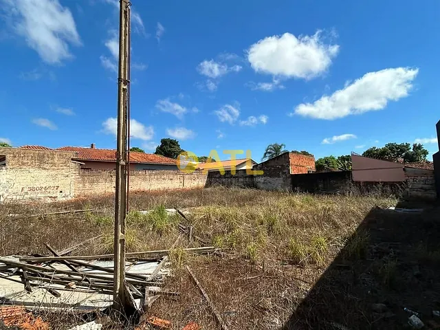 Terreno com 624m², à venda, no bairro Centro em Ourinhos
