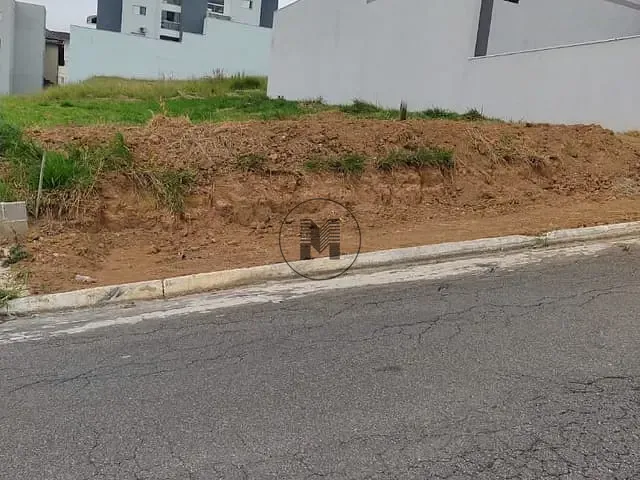 Terreno com 390m², à venda, no bairro Residencial Village Santana em Guaratinguetá