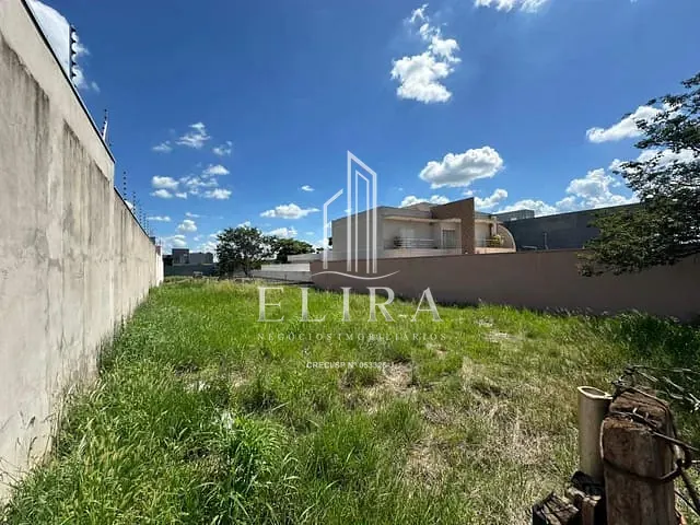 Terreno com 320m², à venda, no bairro Dona Margarida em Santa Bárbara D'Oeste