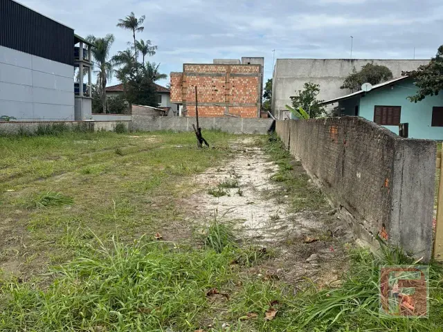Terreno com 450m², à venda, no bairro GLEBA 04 em Itapoá