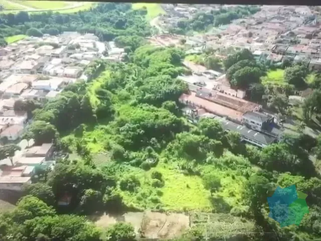 Terreno com 56000m², à venda, no bairro Centro em Salto