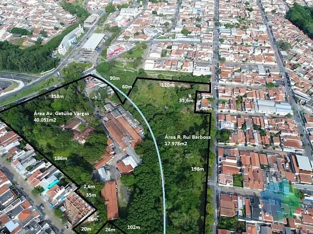 Terreno com 56000m², à venda, no bairro Centro em Salto