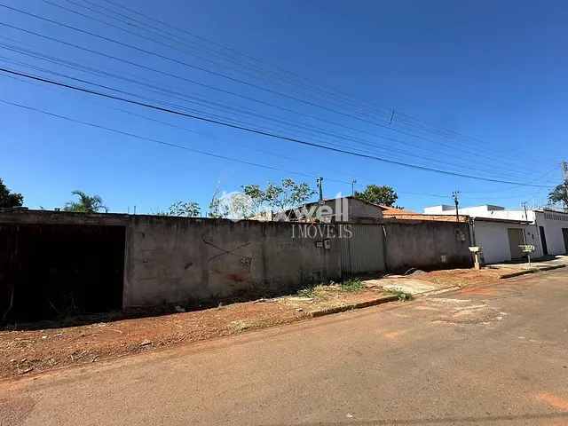 Terreno com 250m², à venda, no bairro Jardim Florença em Aparecida de Goiânia