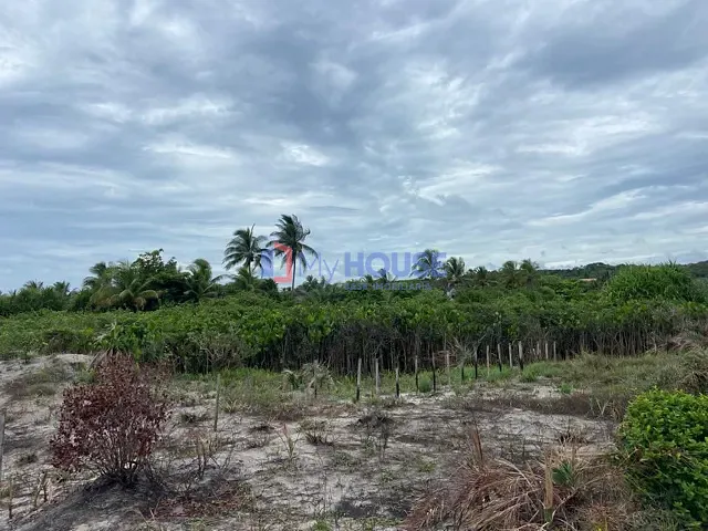 Terreno com 10000m², à venda, no bairro Olivença em Ilhéus