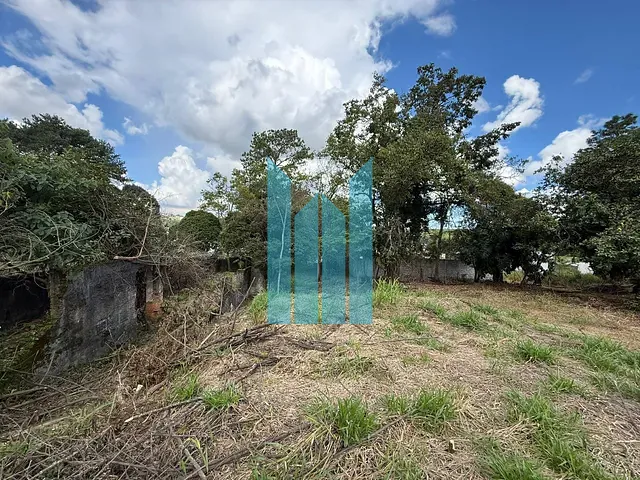 Terreno com 413m², à venda, no bairro Bortolan em Poços de Caldas