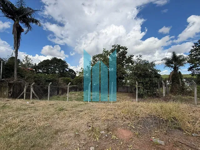 Terreno com 413m², à venda, no bairro Bortolan em Poços de Caldas
