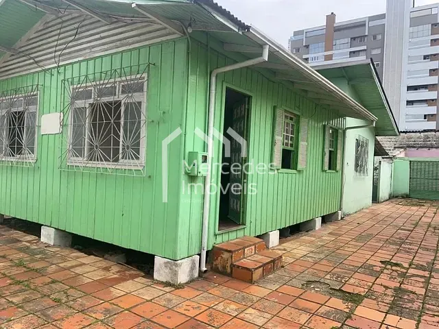 Terreno com 346m², à venda, no bairro São João em Itajaí