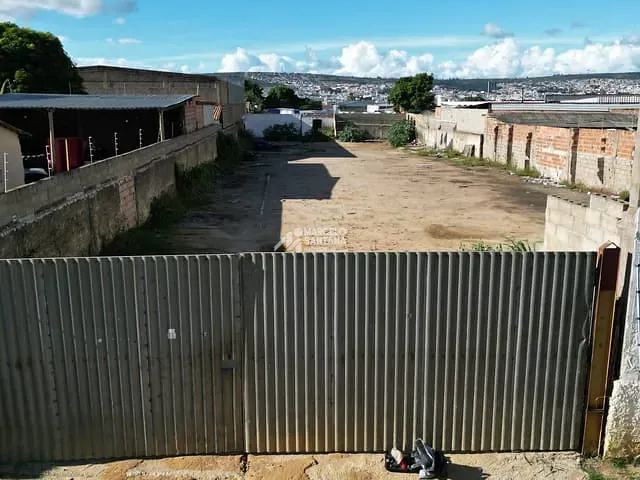 Terreno com 1500m², à venda, no bairro Patagônia em Vitória da Conquista