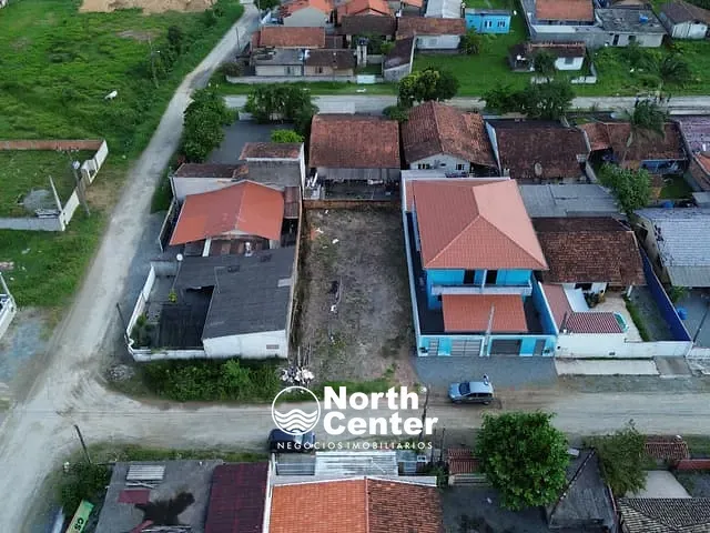 Terreno com 288m², à venda, no bairro Centro em Balneário Barra do Sul