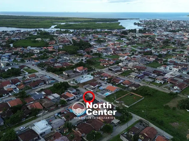 Terreno com 288m², à venda, no bairro Centro em Balneário Barra do Sul