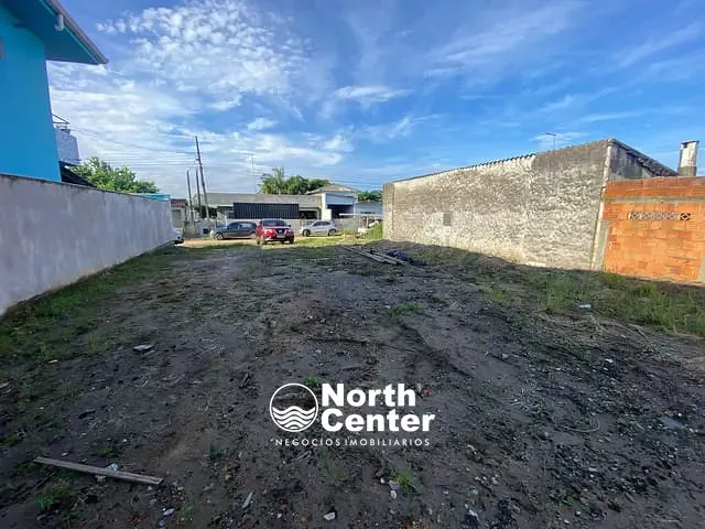 Terreno com 288m², à venda, no bairro Centro em Balneário Barra do Sul