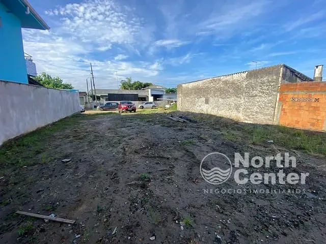 Terreno com 288m², à venda, no bairro Centro em Balneário Barra do Sul