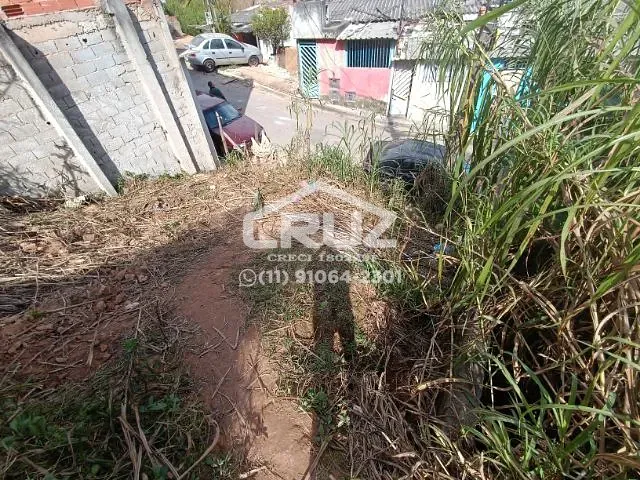 Terreno com 302m², à venda, no bairro Chácara São Luiz em Franco da Rocha
