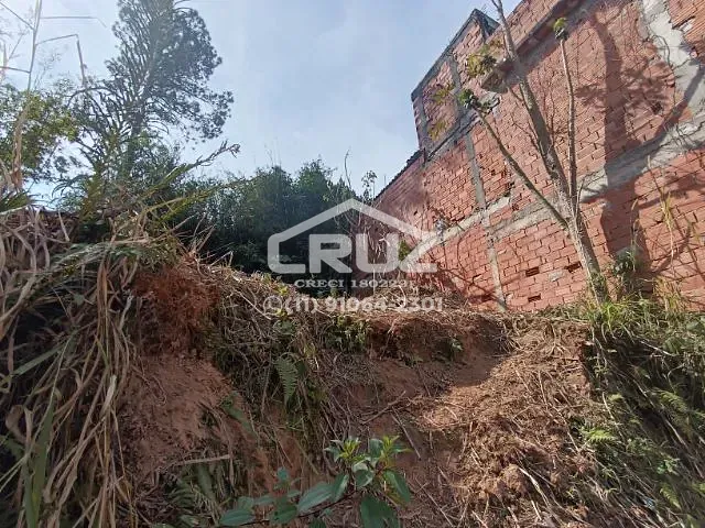 Terreno com 302m², à venda, no bairro Chácara São Luiz em Franco da Rocha