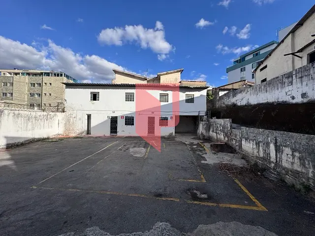 Terreno com 355m², para alugar, no bairro Caiçaras em Belo Horizonte