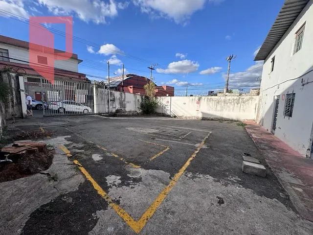 Terreno com 355m², para alugar, no bairro Caiçaras em Belo Horizonte