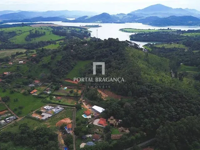 Terreno com 8600m², à venda, no bairro Serrinha em Bragança Paulista