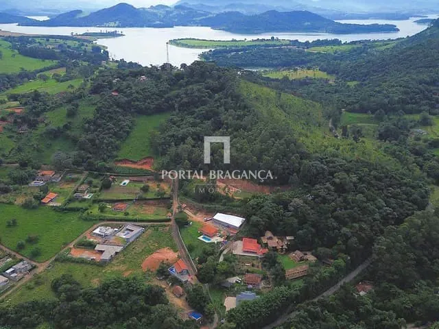 Terreno com 8600m², à venda, no bairro Serrinha em Bragança Paulista