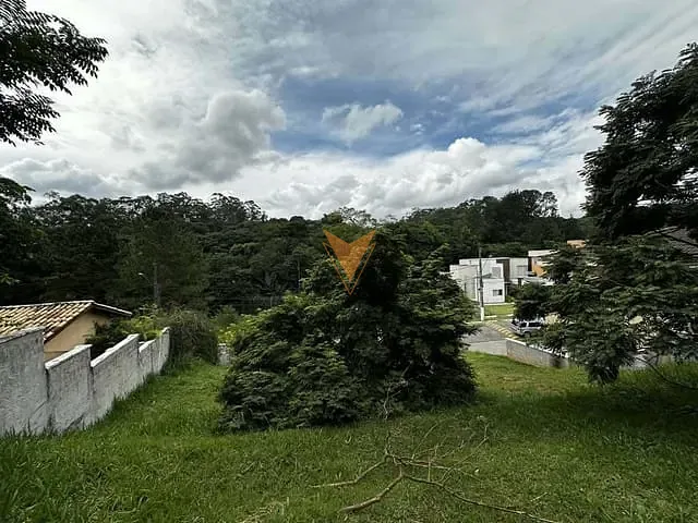 Terreno com 516m², à venda, no bairro Granja Viana em Cotia