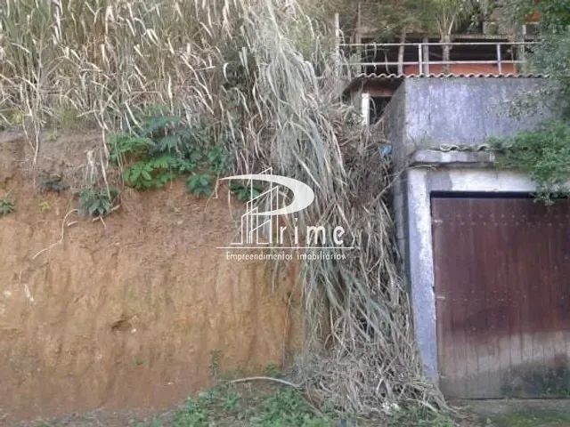 Terreno com 600m², à venda, no bairro Itaipu em Niterói