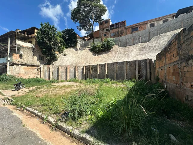 Terreno à venda, no bairro Jardim Montanhês em Belo Horizonte