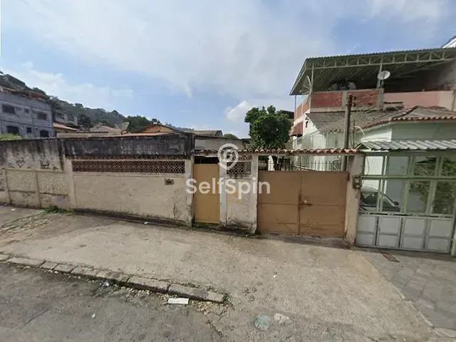 Terreno com 107m², para alugar, no bairro Santa Rosa em Niterói